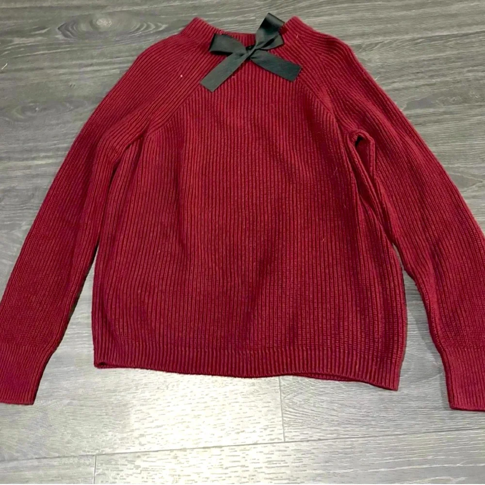 J Crew Merchantile burgundy sweater with bow detail. XS. Excellent condition